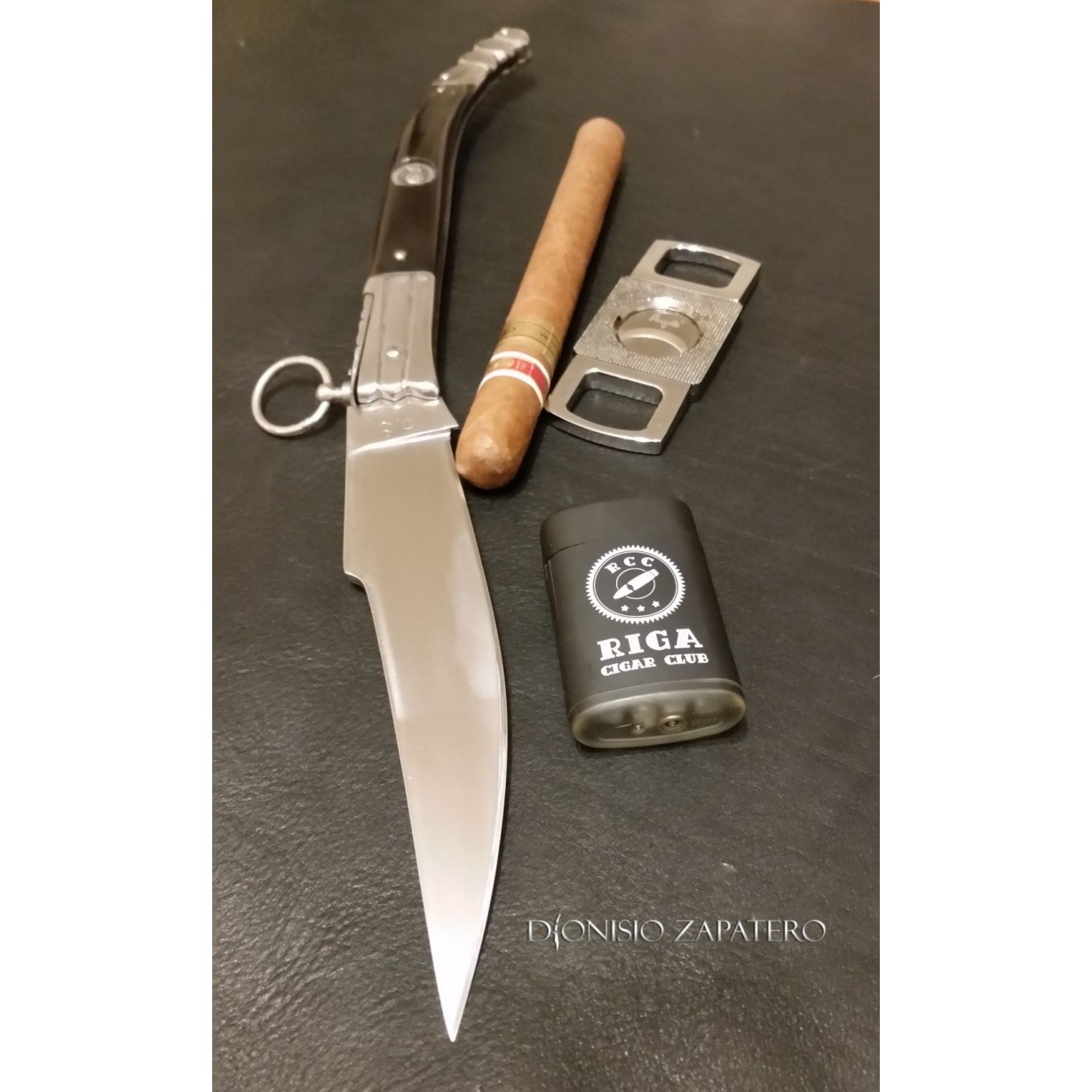 Navaja Francesa engraved